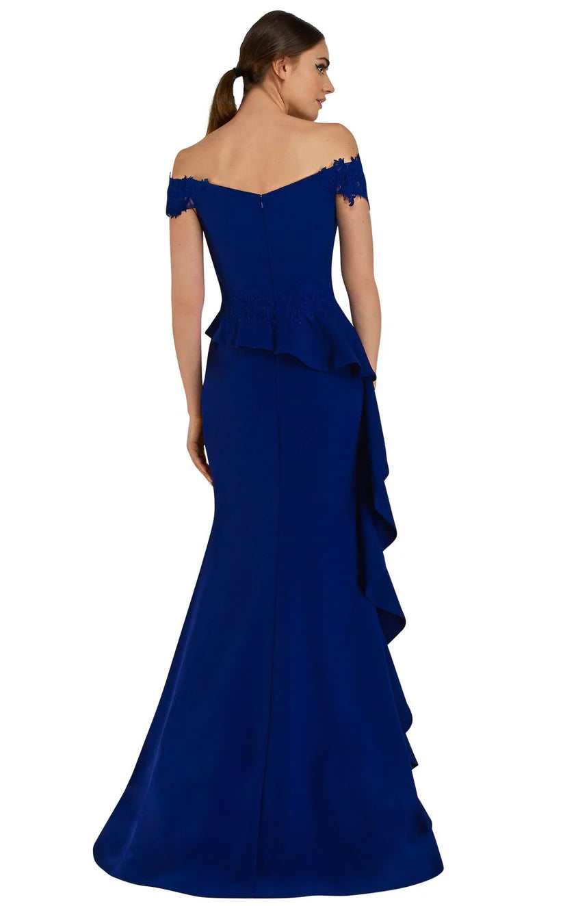 Janique 1945 SIZE 4 ONLY