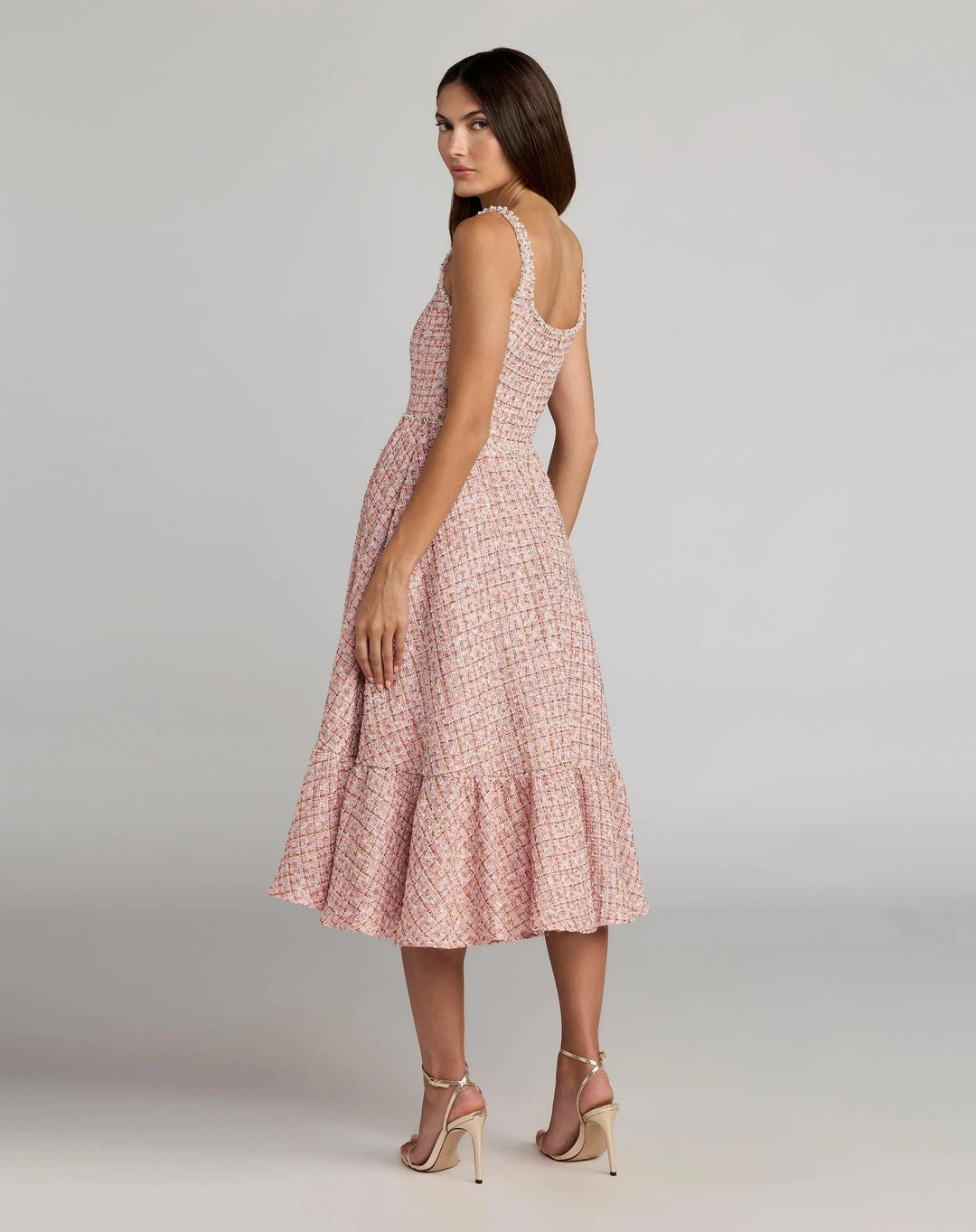 Pink Pearl Embellished Sleeveless Boucle Midi Dress - FOSTANI.com