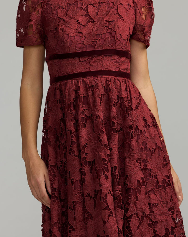 Mac Duggal 21210 A-Line Short Sleeve Lace Midi Dress