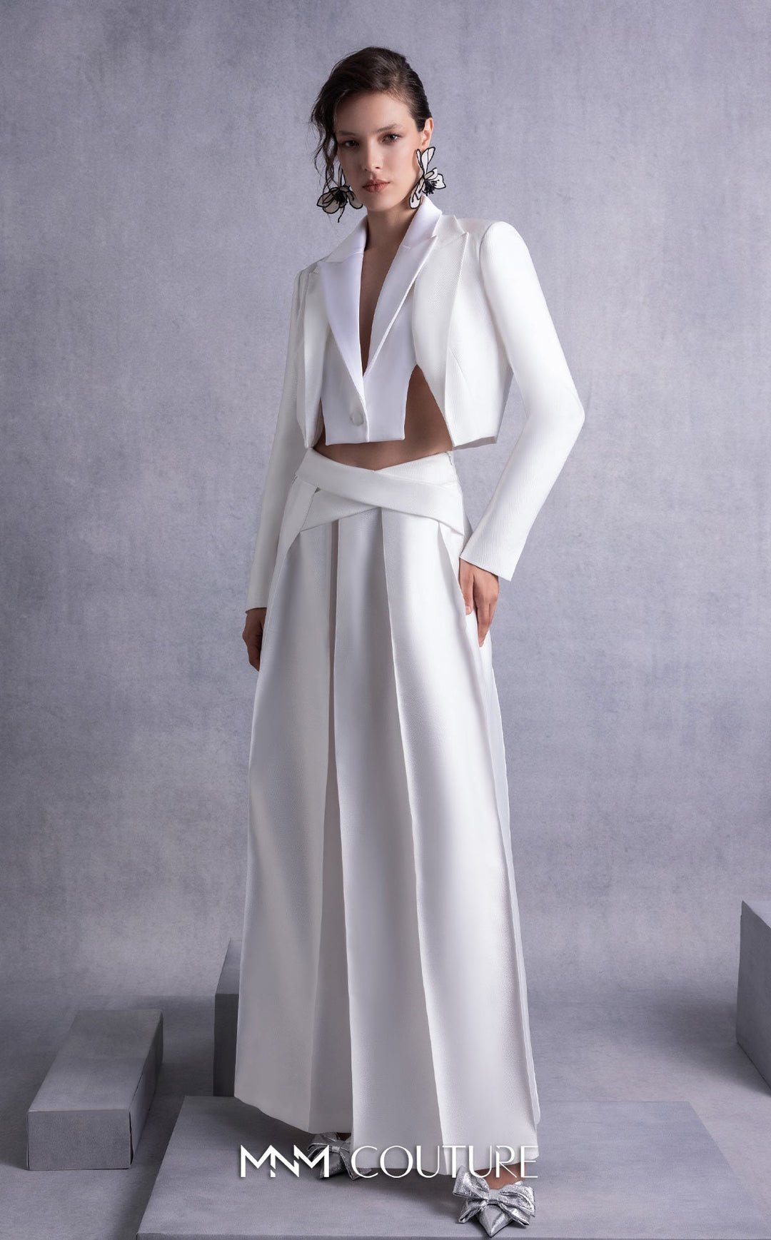 Gaby Charbachy GOS2515 cropped blazer and crossover waist wide-leg pant set three-quarter view